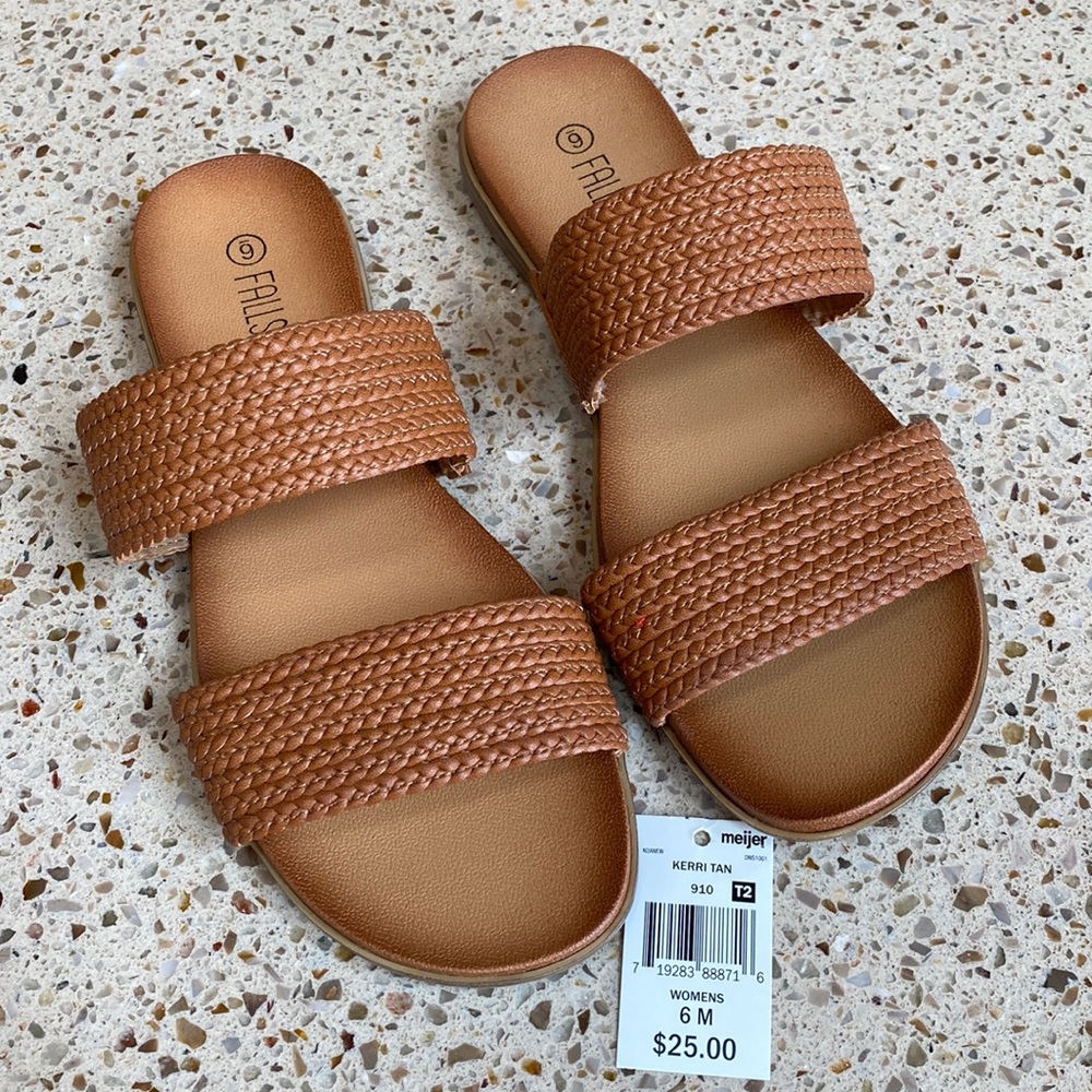 NWOT Casual Sandals